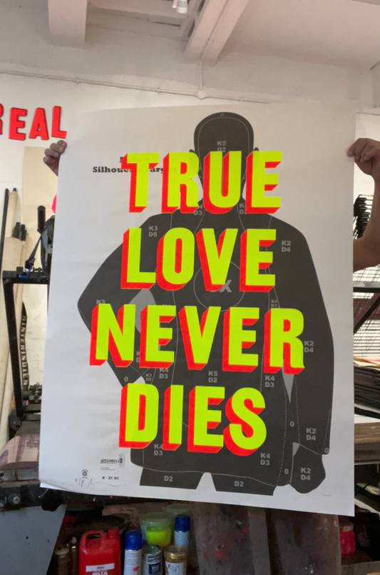 True Love Never Dies - Black Yellow Red